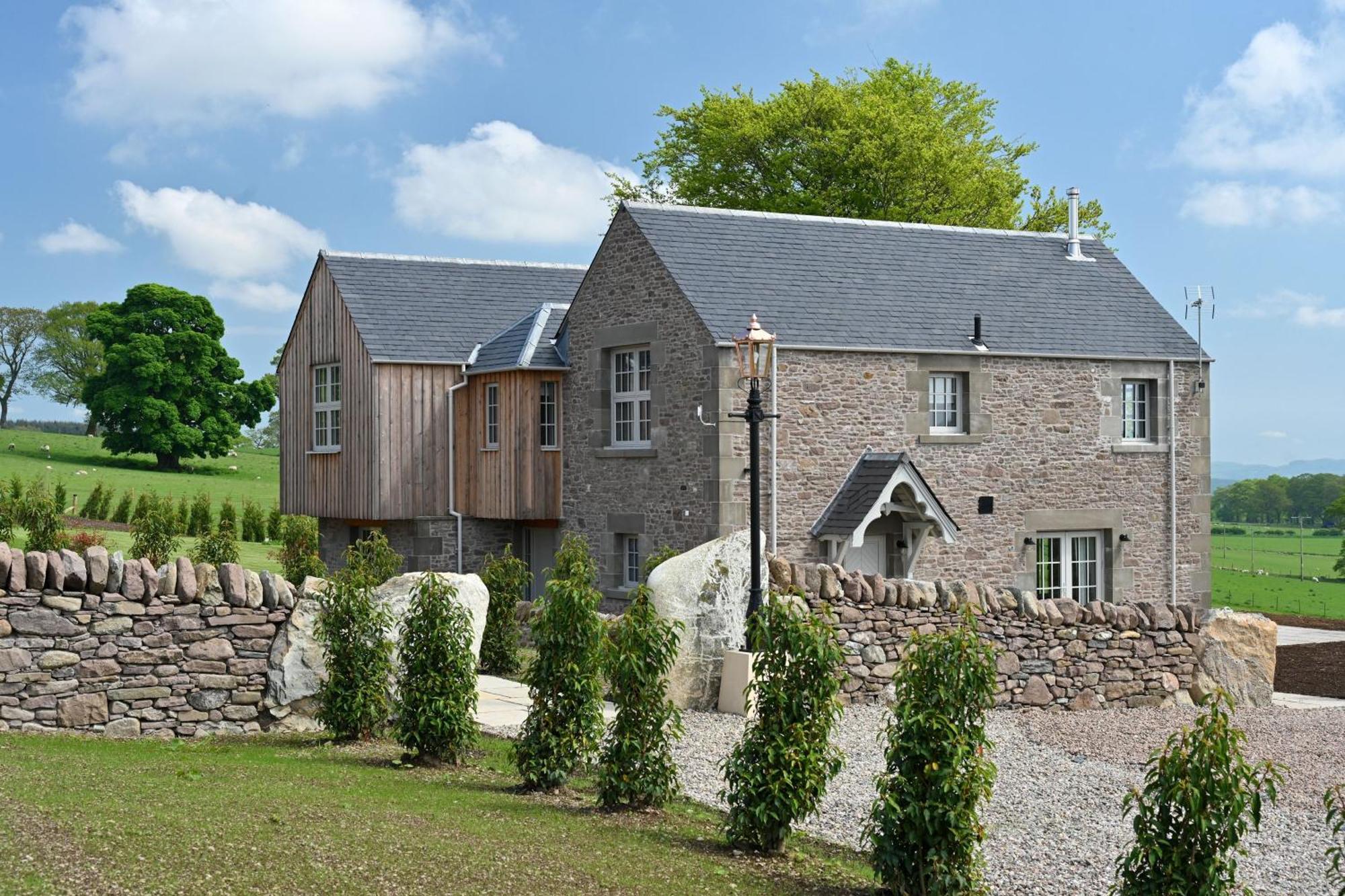 Milton Farm Villa Buchanty Exterior photo